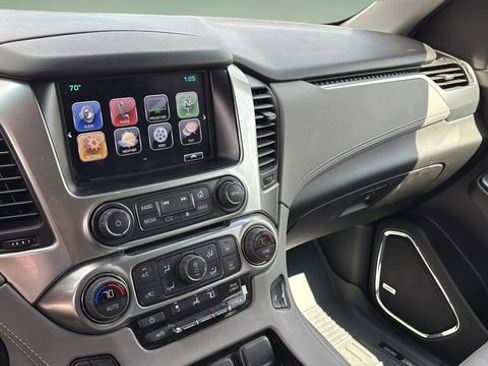 Used 2019 Chevrolet Tahoe LT image 25