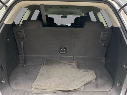 Used 2016 Chevrolet Traverse LT w/ LPO, 'HIT The Road' Package AWD/4WD image 13