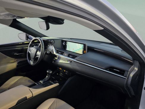 Used 2019 Lexus ES 350 image 29