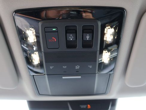 New 2026 Mitsubishi Outlander SEL image 52