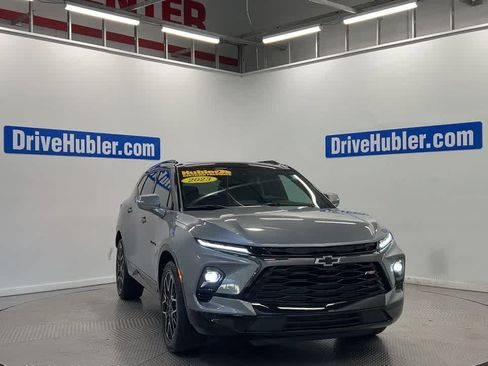 Used 2023 Chevrolet Blazer RS w/ Driver Confidence II Package FWD image 5