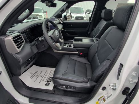 New 2026 Toyota Tundra Platinum w/ Tow Tech Package image 17