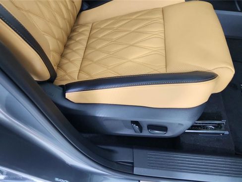 Certified 2023 Nissan Rogue Platinum w/ Platinum Premium Package image 28