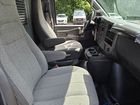 New 2025 GMC Savana 3500 Extended w/ Driver Convenience Package image 13