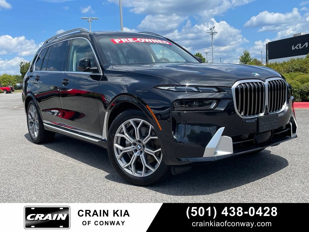 Used 2024 BMW X7 xDrive40i AWD/4WD image 1