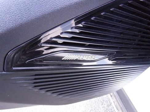 New 2026 Jeep Cherokee Overland w/ Trailer Tow Group image 37