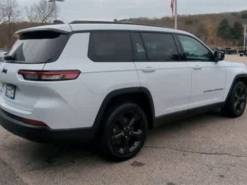Used 2021 Jeep Grand Cherokee L Laredo image 8