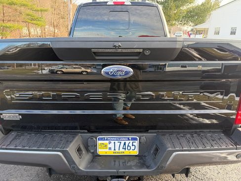 Used 2022 Ford F250 Lariat w/ Tremor Off-Road Package image 18