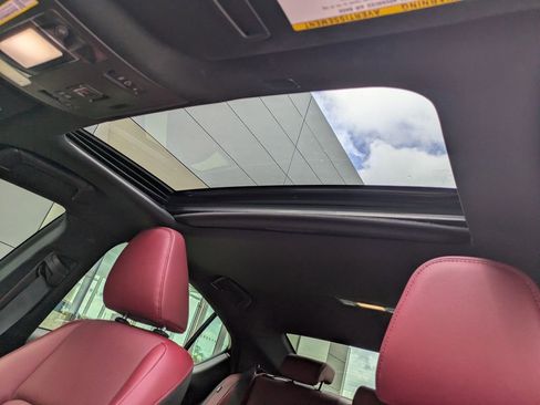 Used 2025 Lexus IS 300 w/ Premium Package RWD image 21