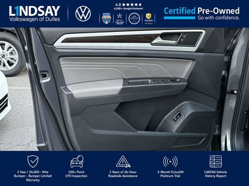 Certified 2022 Volkswagen Atlas SE w/ Black Wheel Package image 9