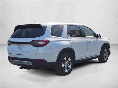 Used 2023 Honda Pilot EX-L image 5