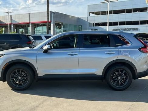 Used 2026 Honda CR-V EX-L image 3