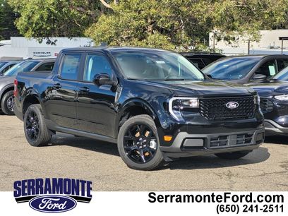 New 2025 Ford Maverick Lariat w/ Black Appearance Package