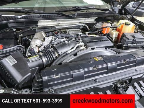 Used 2020 GMC Sierra 2500 AT4 w/ AT4 Premium Package image 17
