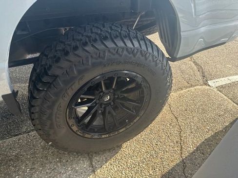 Used 2022 Ford F150 XLT w/ Equipment Group 302A High AWD/4WD image 8