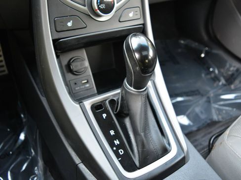 Used 2015 Hyundai Elantra Sport FWD image 23