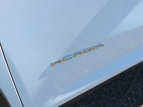 New 2026 GMC Acadia Elevation w/ Elevation Premium Package AWD/4WD image 33