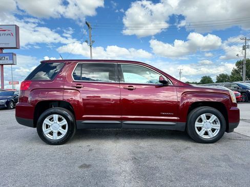 Used 2016 GMC Terrain SLE FWD image 3