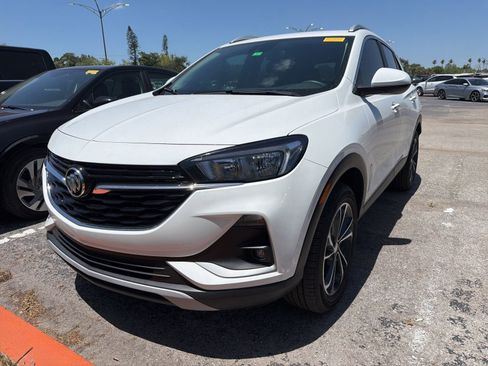 Used 2023 Buick Encore GX Select w/ Safety Package II AWD/4WD image 4