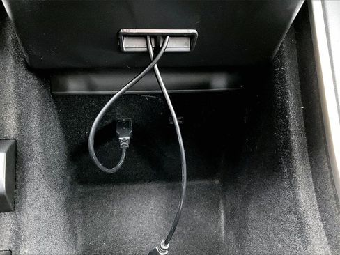 Used 2020 Tesla Model 3 Long Range image 15