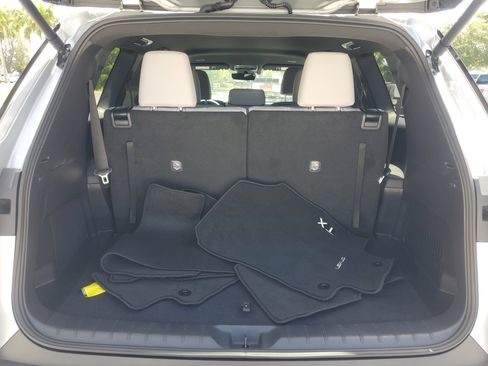 Used 2025 Lexus TX 350 FWD w/ Convenience Package image 9