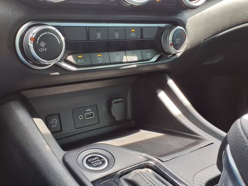 Used 2024 Nissan Sentra S FWD image 26