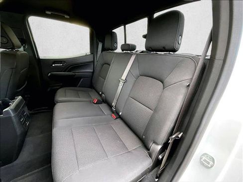 Used 2024 Chevrolet Colorado LT w/ LT Convenience Package II RWD image 28