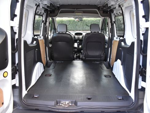Used 2018 Ford Transit Connect XL image 30