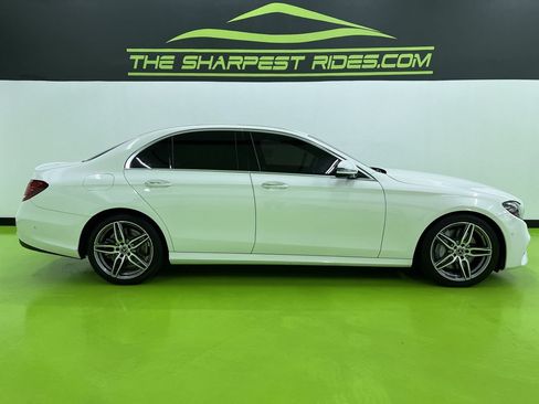 Used 2019 Mercedes-Benz E 450 4MATIC Sedan w/ Premium Package image 11