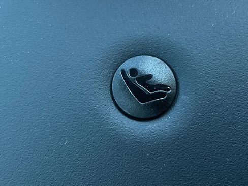 Used 2025 Ford Mustang Coupe image 16