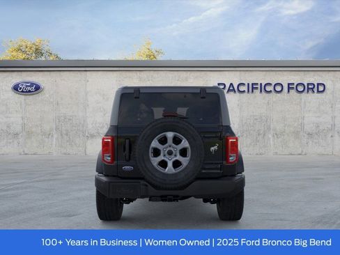 New 2025 Ford Bronco Big Bend image 6