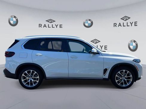 Used 2026 BMW X5 xDrive40i AWD/4WD image 4