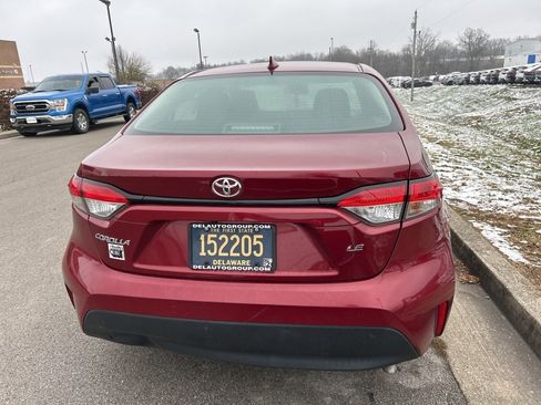 Used 2023 Toyota Corolla LE image 5