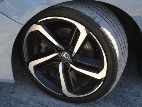 Used 2022 Honda Accord Sport image 16