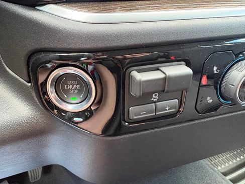 New 2026 Chevrolet Silverado 1500 LT AWD/4WD image 24