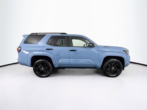 Certified 2025 Toyota 4Runner 4WD image 11
