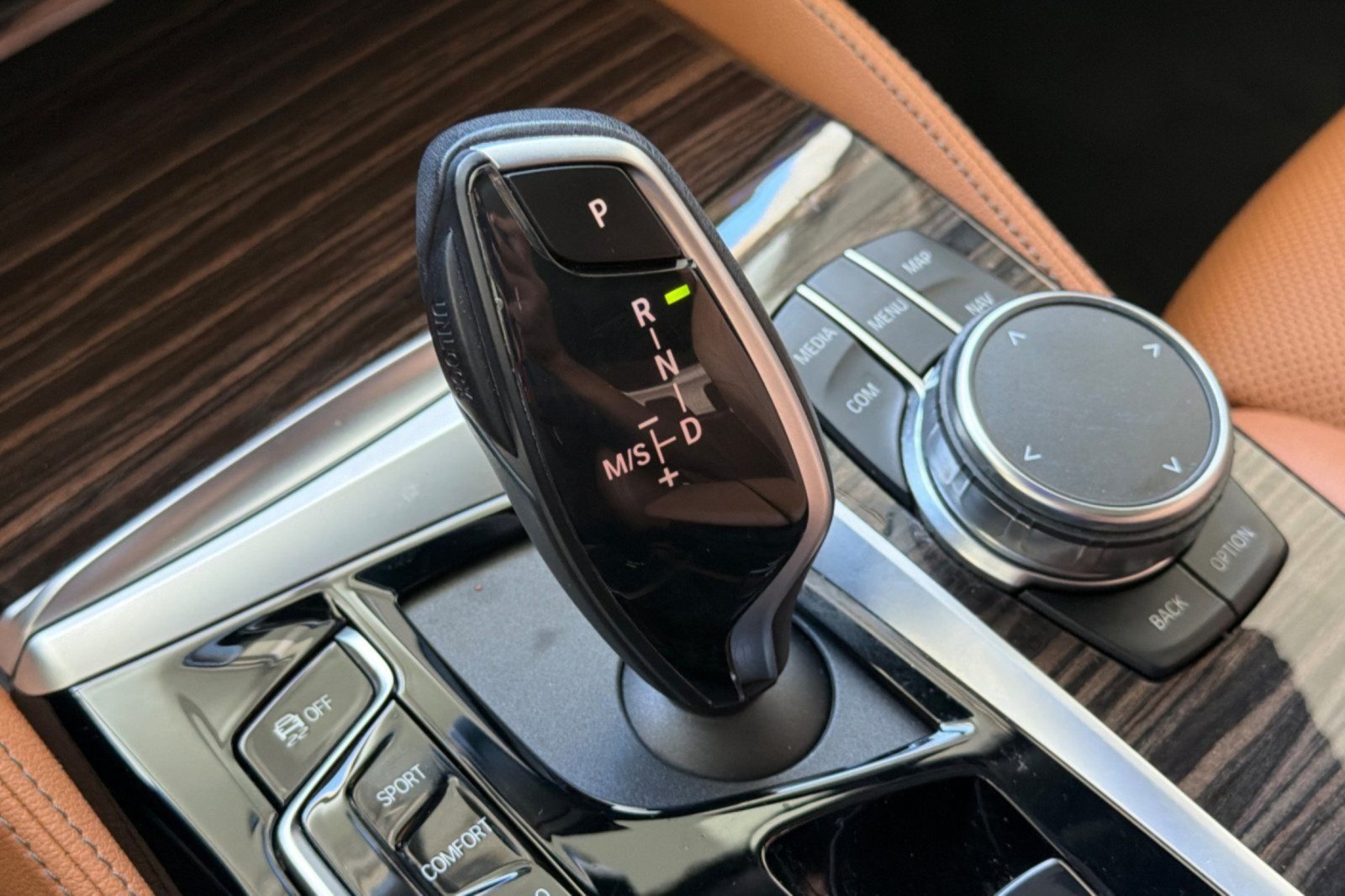 Used 2023 BMW 530i w/ M Sport Package RWD image 20