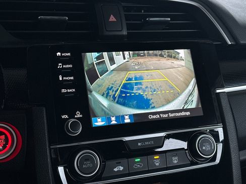 Used 2020 Honda Civic Sport image 16