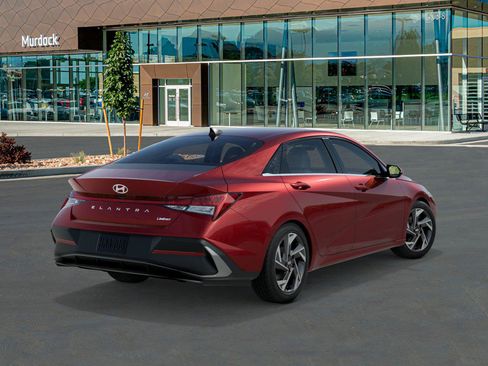 Certified 2026 Hyundai Elantra Limited FWD image 43