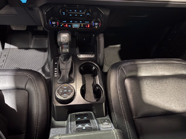 Used 2025 Ford Bronco Badlands AWD/4WD image 15