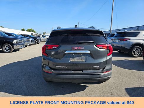 Used 2019 GMC Terrain SLE w/ Driver Convenience Package AWD/4WD image 4