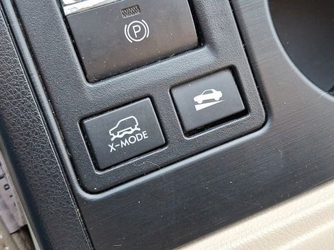Used 2018 Subaru Outback 2.5i AWD/4WD image 24