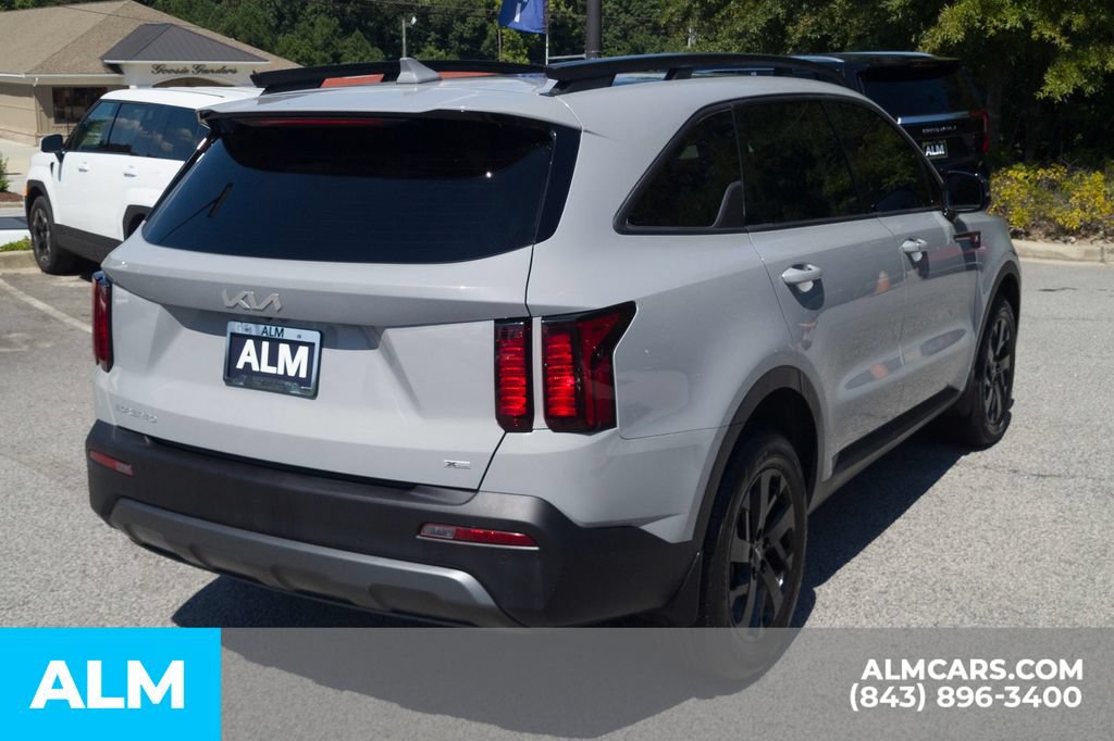Used 2023 Kia Sorento S w/ Panoramic Sunroof Package AWD/4WD image 5