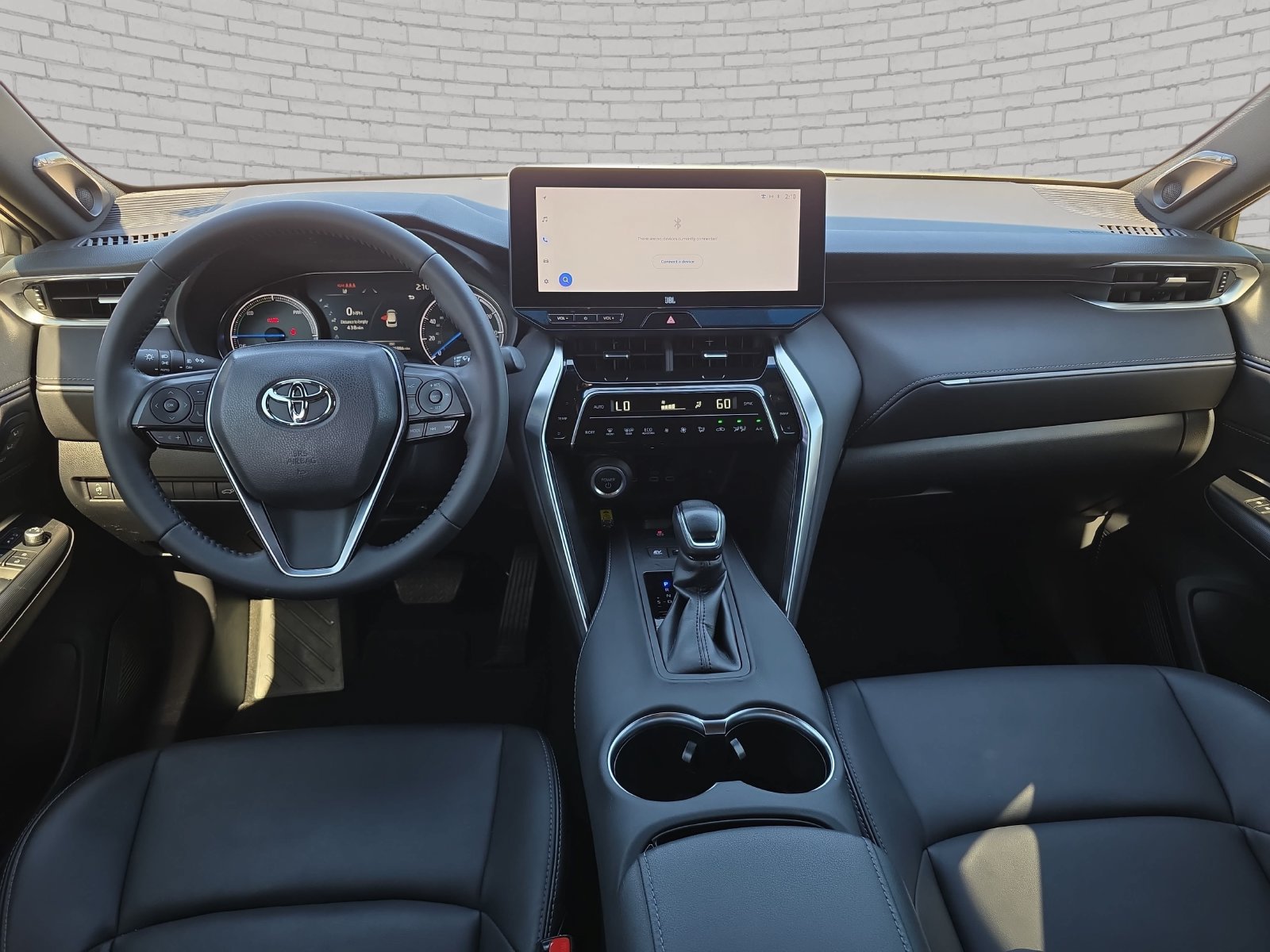 Used 2023 Toyota Venza XLE AWD/4WD image 10