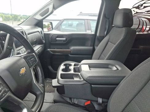 Used 2021 Chevrolet Silverado 1500 LT w/ Convenience Package II AWD/4WD image 11