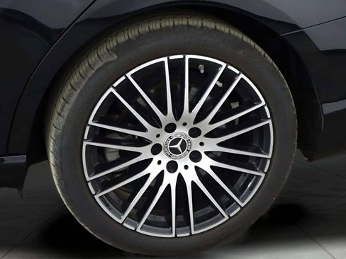 Used 2024 Mercedes-Benz C 300 Sedan image 44