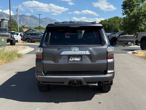 Used 2019 Toyota 4Runner Limited AWD/4WD image 11