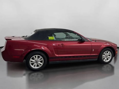 Used 2007 Ford Mustang Premium RWD image 11