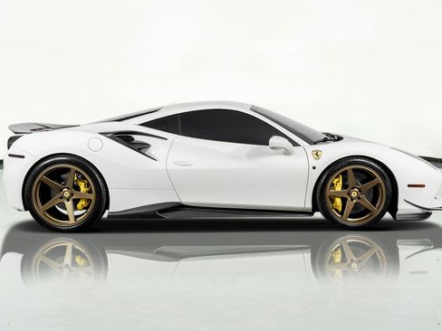 Used 2016 Ferrari 488 GTB Coupe Modified image 5