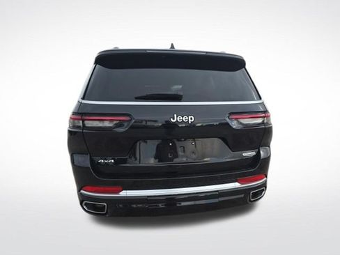 Used 2024 Jeep Grand Cherokee L Summit AWD/4WD image 4